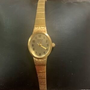 Vintage Caravelle By Bulova Quartz Ladies Gold Tone Watch
